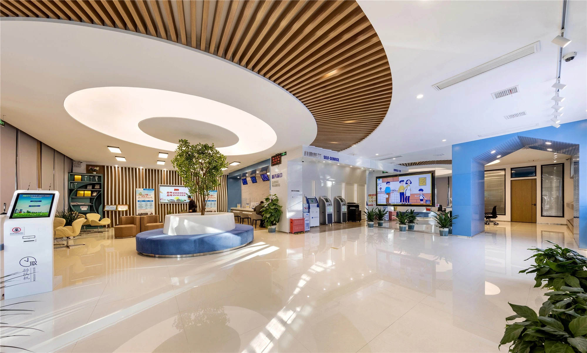 【案例賞析】武漢市車都天然氣營業(yè)廳完工實景展示，開放多元，活力共享！(圖6)